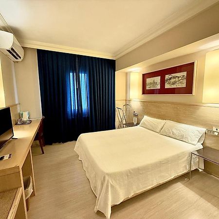 Hotel Virrey Арнедо Экстерьер фото