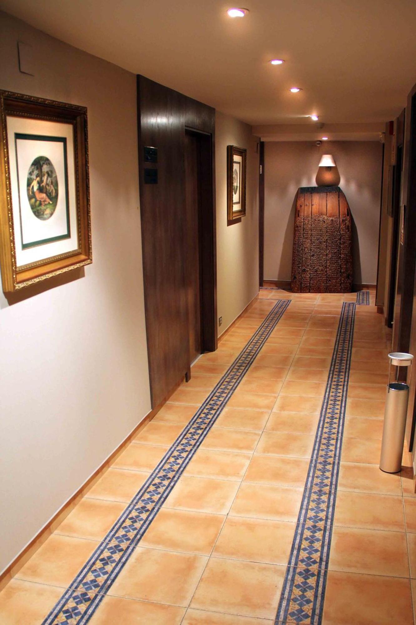 Hotel Virrey Арнедо Экстерьер фото