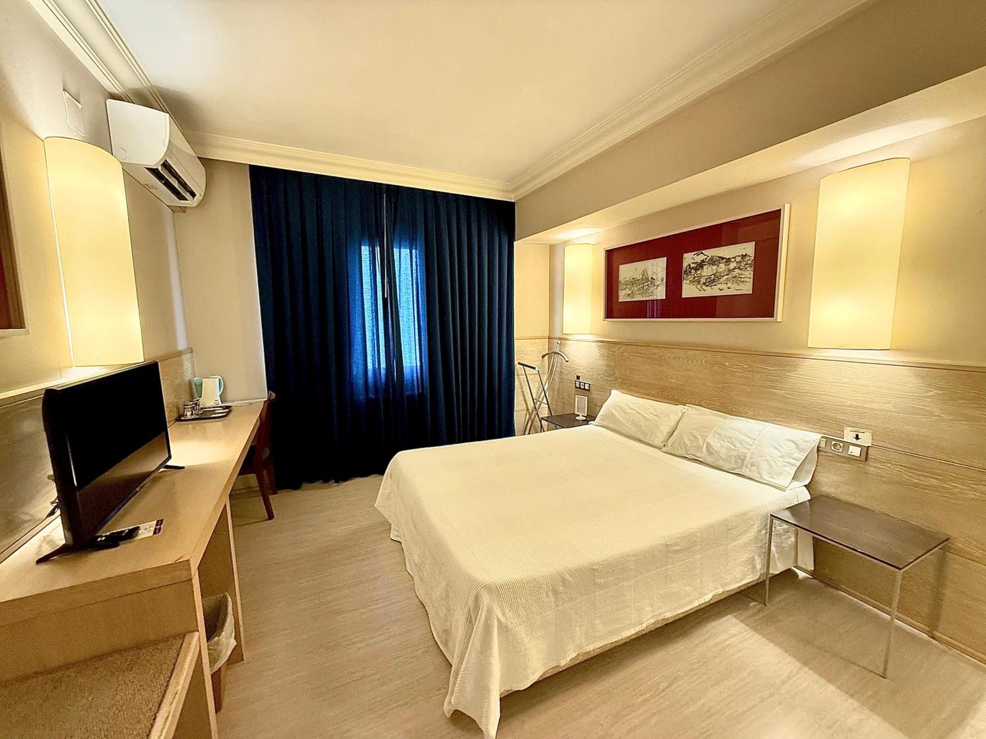 Hotel Virrey Арнедо Экстерьер фото